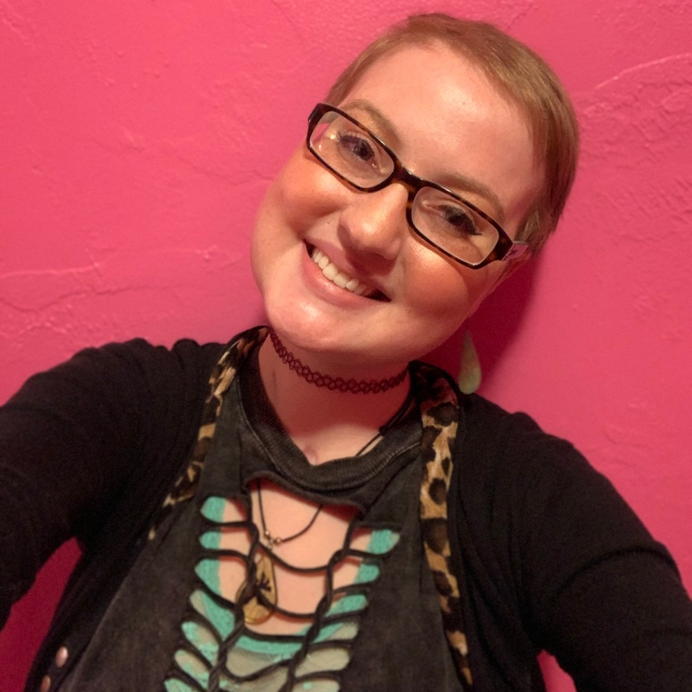 Meet your Posher, Hannah